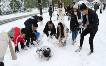 打雪仗的优秀作文5篇