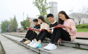 大一班级工作总结8篇