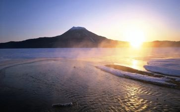 海的颜色教案6篇