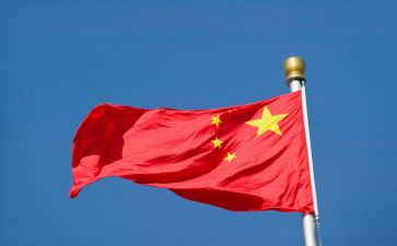 绣红旗教案5篇