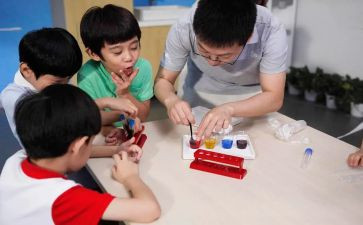 幼儿园中班活动课教案7篇