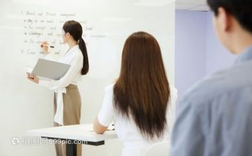 优秀的教师事迹推荐5篇