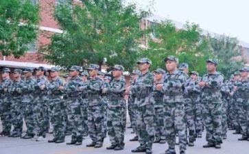 军训个人总结200字7篇