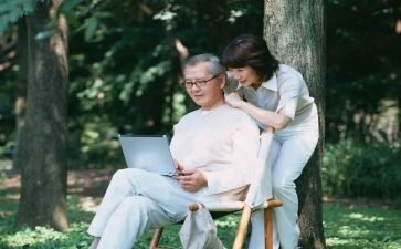 敬老院关爱老人活动总结5篇