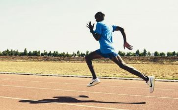 体育活动跑的教案5篇