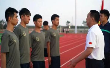 升班长申请书7篇