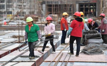 中小班班务工作计划参考8篇