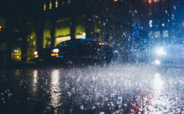 雨教案中班反思6篇