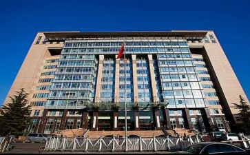 行政办公室年终工作总结8篇